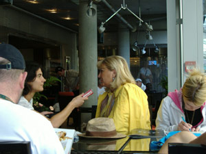 080601_mum