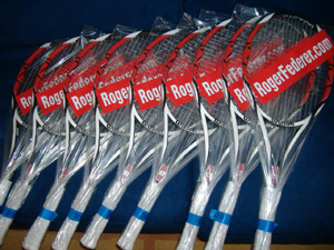 080609_federer_racket